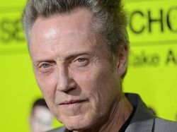 Mengejutkan, Deretan Seleb Dunia Ini Ternyata Anti Teknologi