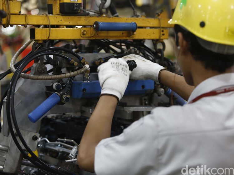 Melihat Pabrik PT Toyota Motor Manufacturing Indonesia