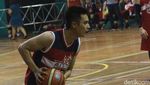 Aksi Maria Selena dan Sederet Selebriti Tanding Basket