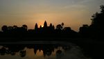Angkor Wat yang Syahdu di Pagi Hari