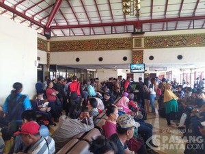 Penampakan Penumpang di Juanda yang Terkena Imbas Masalah Internal Lion Air