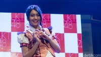 Shania Gracia menjadi satu dari tiga perwakilan Tim T yang masuk senbatsu.