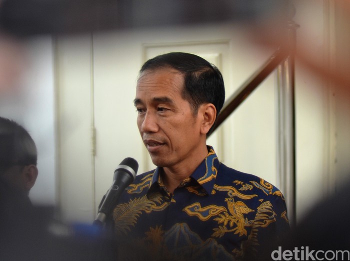 Bertemu di Sochi, Ketua Mahasiswa Rusia Curhat ke Jokowi