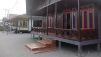 Foto: Penginapan homestay di Pulau Derawan dibanderol mulai harga Rp 250 ribu per malam. Sedangkan yang di resor, harganya Rp 700 ribu-an (Afif/detikTravel)