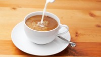LEO : Anda tahu semua tren yang sedang terjadi. Karena Anda mengikuti tren atau bahkan menciptakan tren. Cortado, minuman kopi berupa  campuran espresso dan susu panas cocok buat Anda.Foto: iStock
