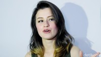 Pada kesempatan itu, Kim bercerita tentang pengalamannya saat syuting di Jepang untuk film terbarunya.