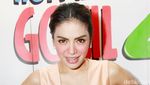 Nikita Mirzani Selalu Seksi, Duo Serigala Tampil Pinky