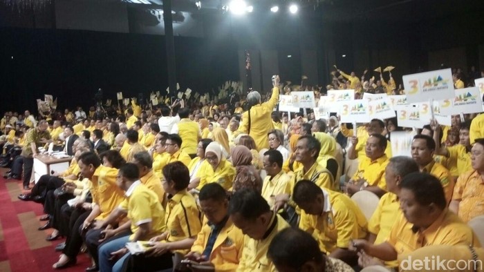 Ubah Jadwal Munaslub, Golkar Sudah Komunikasi dengan Presiden Jokowi