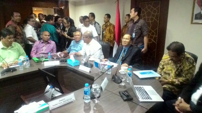Para Pejabat Kumpul di Kantor Rizal Ramli, Bahas Pengelolaan ESDM