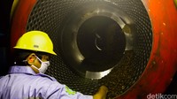 Proses penggilingan kelapa sawit.