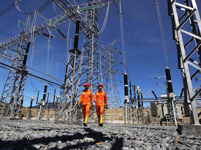 PLN Ingin Permudah Prosedur Diskon Tarif Listrik untuk Industri