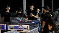 Suasana di belakang panggung Barasuara. Asep Syaifullah/detikHOT.