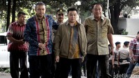 Richard tiba di gedung KPK, Jakarta, Rabu (11/5/2016) sekitar pukul 08.48 WIB.