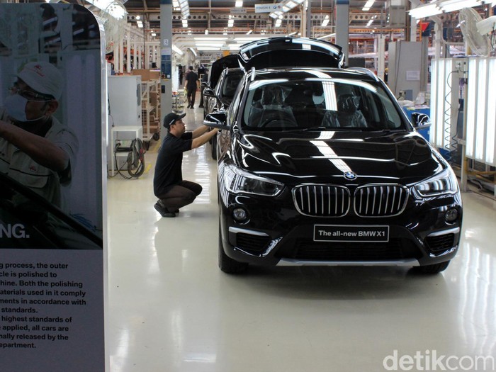 Pabrik Gaya Motor Bisa Rakit 12 Mobil BMW Sehari