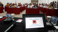 Para peserta sudah datang ke kantor DPP PDIP di Jakarta Pusat untuk menjalani tes.