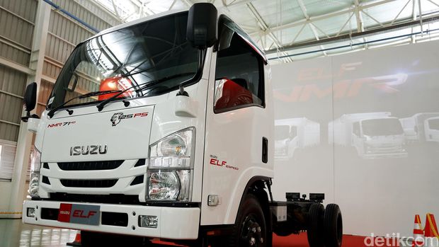 Truk Isuzu