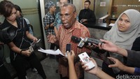 Dari laporan ini, Donatu juga melampirkan sejumlah data. Dalam data tersebu tertuang proses administrasi hingga pencairan dana sound system itu.