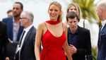 Hamil Muda, Blake Lively Memesona di Festival Film Cannes 2016