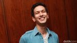Ladies, Dimas Beck Lebih Cocok Jenggotan atau Tidak?