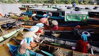 Fungsi utama pelayanan kas keliling adalah melayani kebutuhan masyarakat terhadap uang pecahan kecil serta menarik uang rusak.
