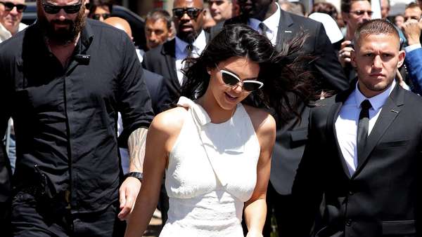 Cantiknya Kendall Jenner Cantiknya Kendall Jenner