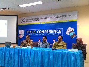 Kemenristek Minta Perguruan Tinggi di Indonesia Perbanyak Riset dan Penelitian