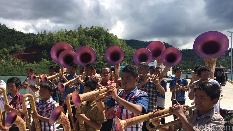 alat musik bambu Sangihe alat musik bambu Sangihe