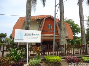 Mengenal Pusat Pengembangan Kebudayaan NTB di Taman Budaya