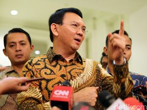 Ahok: Saya Berantem Sama Semua Pengembang, Kenapa Dituduh Gubernur Podomoro?