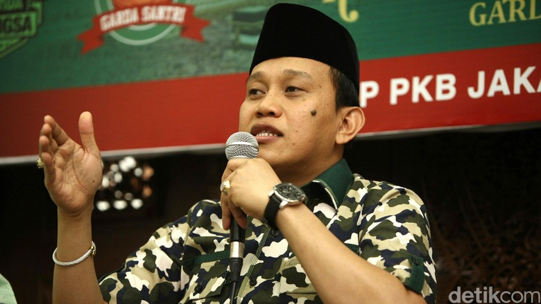 PKB: Prabowo Didukung Ijtimak Ulama, Harusnya Bisa Salat dengan Baik PKB: Prabowo Didukung Ijtimak Ulama, Harusnya Bisa Salat dengan Baik