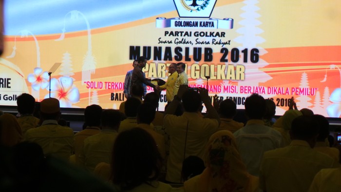 Berapa Jatah Menteri untuk Golkar?
