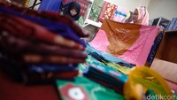 Sasirangan adalah kain khas suku Banjar, Kalimantan Selatan.