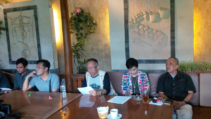 Penyelamatan Kebun Binatang Bandung Jangan Emosional