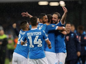 Hajar Frosinone, Napoli Akhiri Musim di Peringkat Kedua