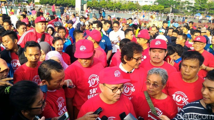 Sudirman Said Kampanyekan Program Hemat Energi di Car Free Day