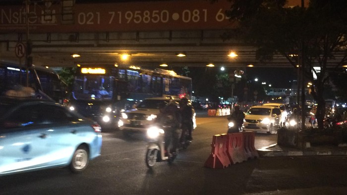 Penganiaya Polantas di Mampang Mengaku Aparat, Kesal Ditegur Tak Pakai Helm