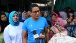 Sandiaga Uno Sapa Warga Meruya Utara