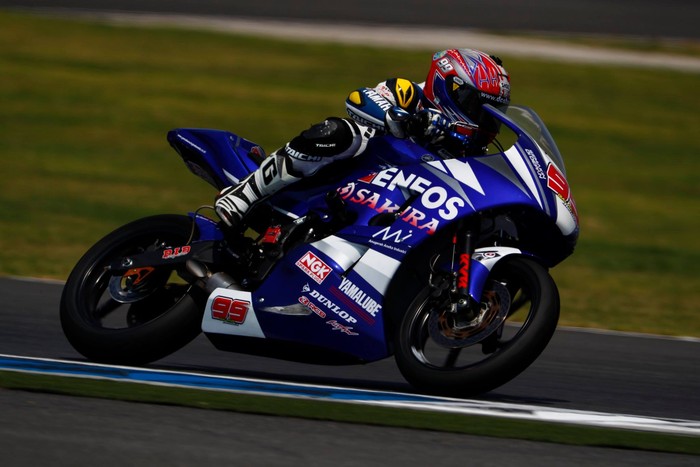 R Series Yamaha Antarkan Pembalap Indonesia Berprestasi di Asia