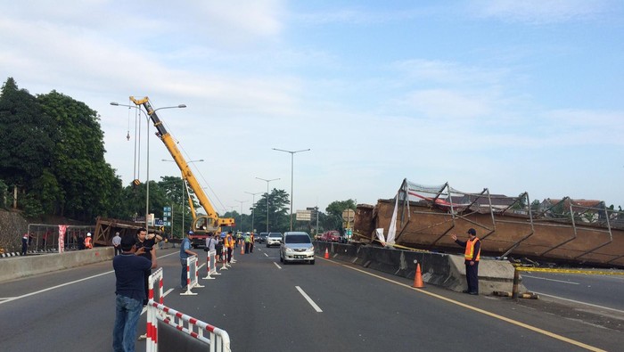 JPO Masih Dievakuasi, Ini Secara Rinci Ruas Alternatif di Luar Tol BSD