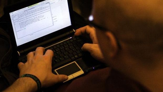 Survei: 35% Netizen Indonesia Ogah Ganti Password