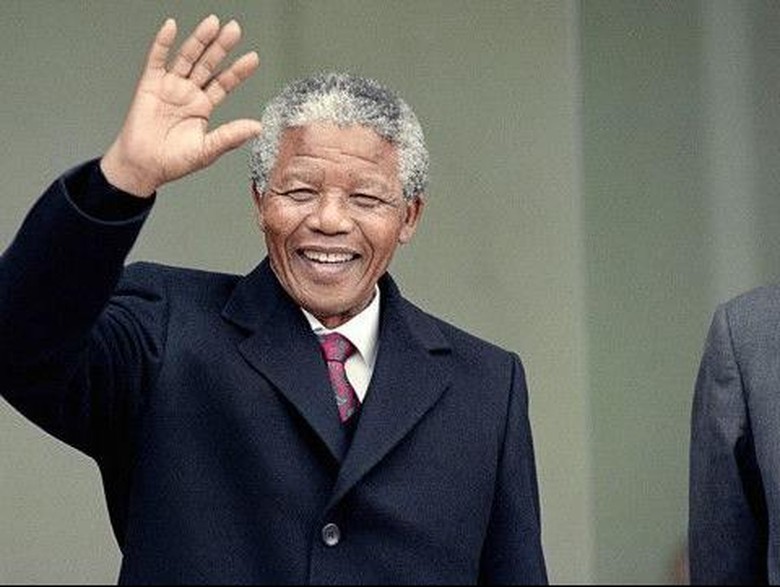 Warisan Nelson Mandela Dirayakan Lewat Pameran Seni di London Warisan Nelson Mandela Dirayakan Lewat Pameran Seni di London