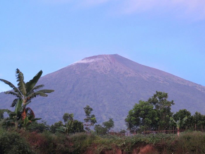 2 Orang yang Ditangkap di Temanggung Berencana Kibarkan Bendera ISIS di Gunung