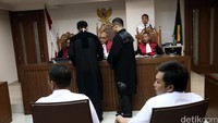 Sidang kasus Obor Rakyat dipimpin oleh Ketua Majelis Hakim Sinung Hermawan.