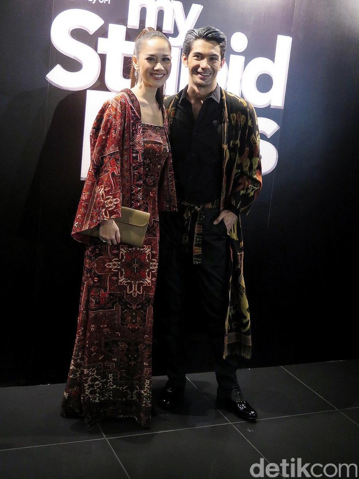 Reza Rahadian Lega Perannya sebagai Bossman Diterima Penonton Malaysia