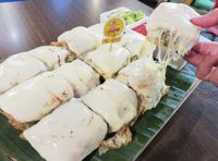 Kalau Mager Tapi Mau Ngemil, Pesan Saja Pempek dan Pisang Goreng di Sini