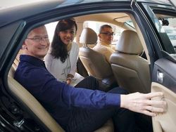 Sosok CEO Apple yang Setahun Diteror Wanita Asing