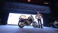 Motor juga dirancang khusus untuk off road dengan travel suspensi 200 mm, atau 30mm lebih tinggi dari Multistrada lainnya.