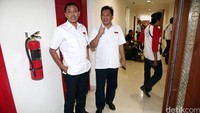 Dua terdakwa yakni Setiyardi Budiono (43) yang menjadi Pimred dan Darmawan Sepriyosa (44), yang menjadi redaktur.
