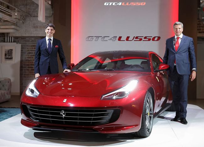 Mobil Keluarga Ferrari Masuk Tanah Asia Mobil Keluarga Ferrari Masuk Tanah Asia