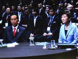 Lantunan Angklung Bengawan Solo Awali Pertemuan Pemimpin Asia di Seoul